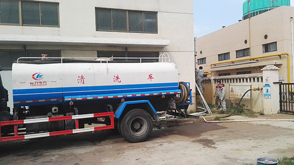 管道清洗现场 