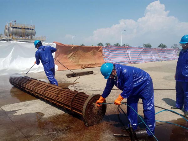 营口中石化检安公司换热器清洗